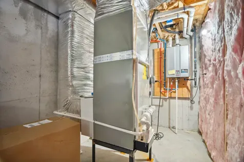 84 Stillwater Circle Somersworth NH 03878