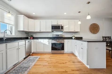 84 Stillwater Circle Somersworth NH 03878