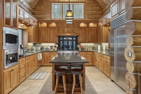 695 Tanglewood Drive Killington VT 05751