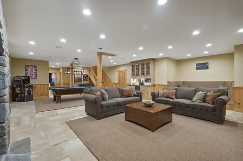 695 Tanglewood Drive Killington VT 05751