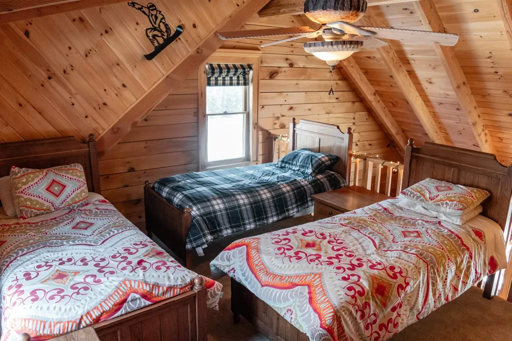 221 Teer Road Mount Holly VT 05758