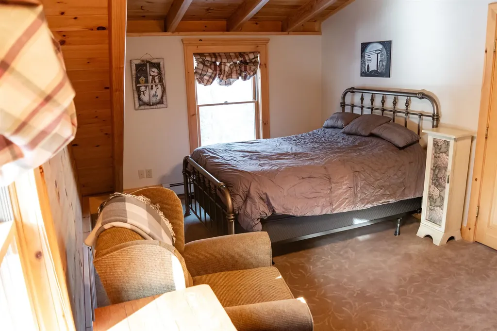 221 Teer Road Mount Holly VT 05758