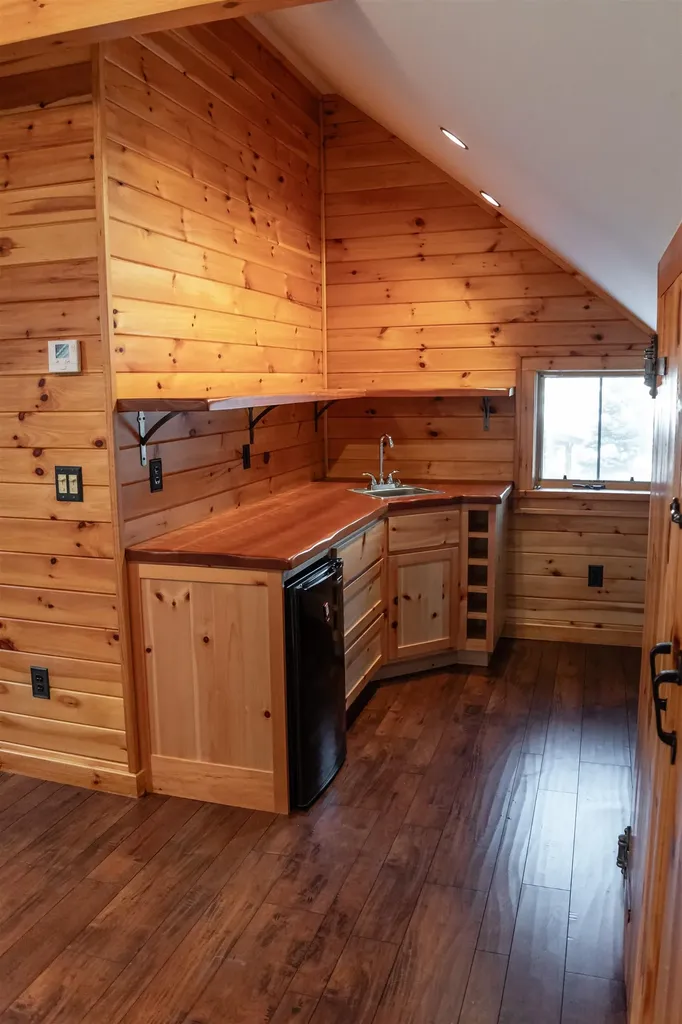 221 Teer Road Mount Holly VT 05758