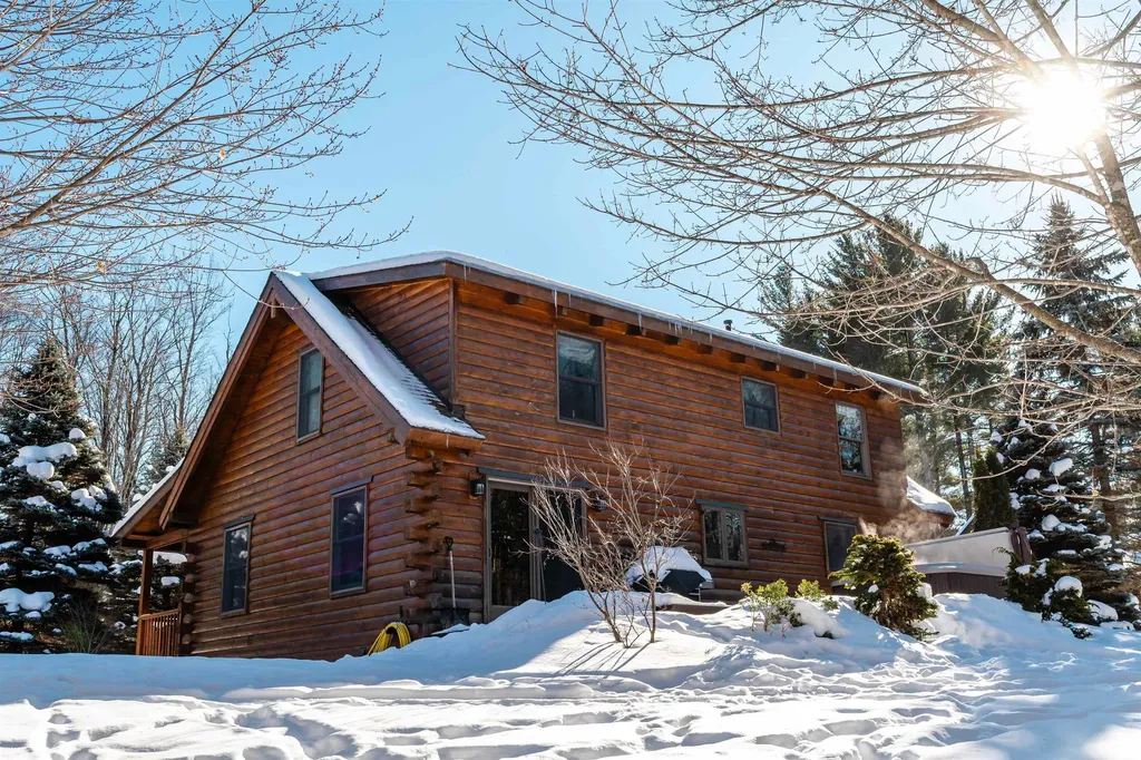 221 Teer Road Mount Holly VT 05758