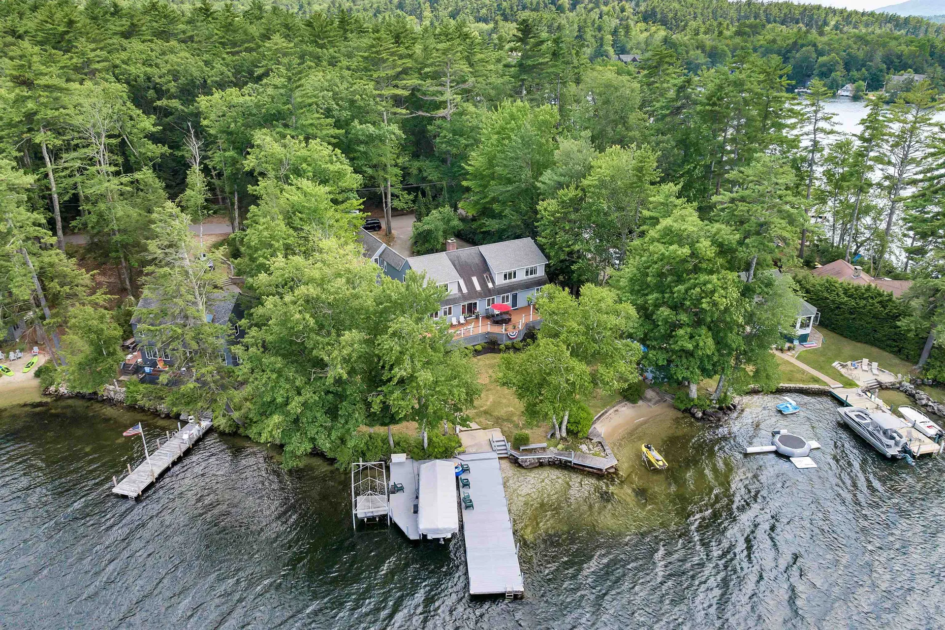 136 Oakwood Road Wolfeboro NH 03894