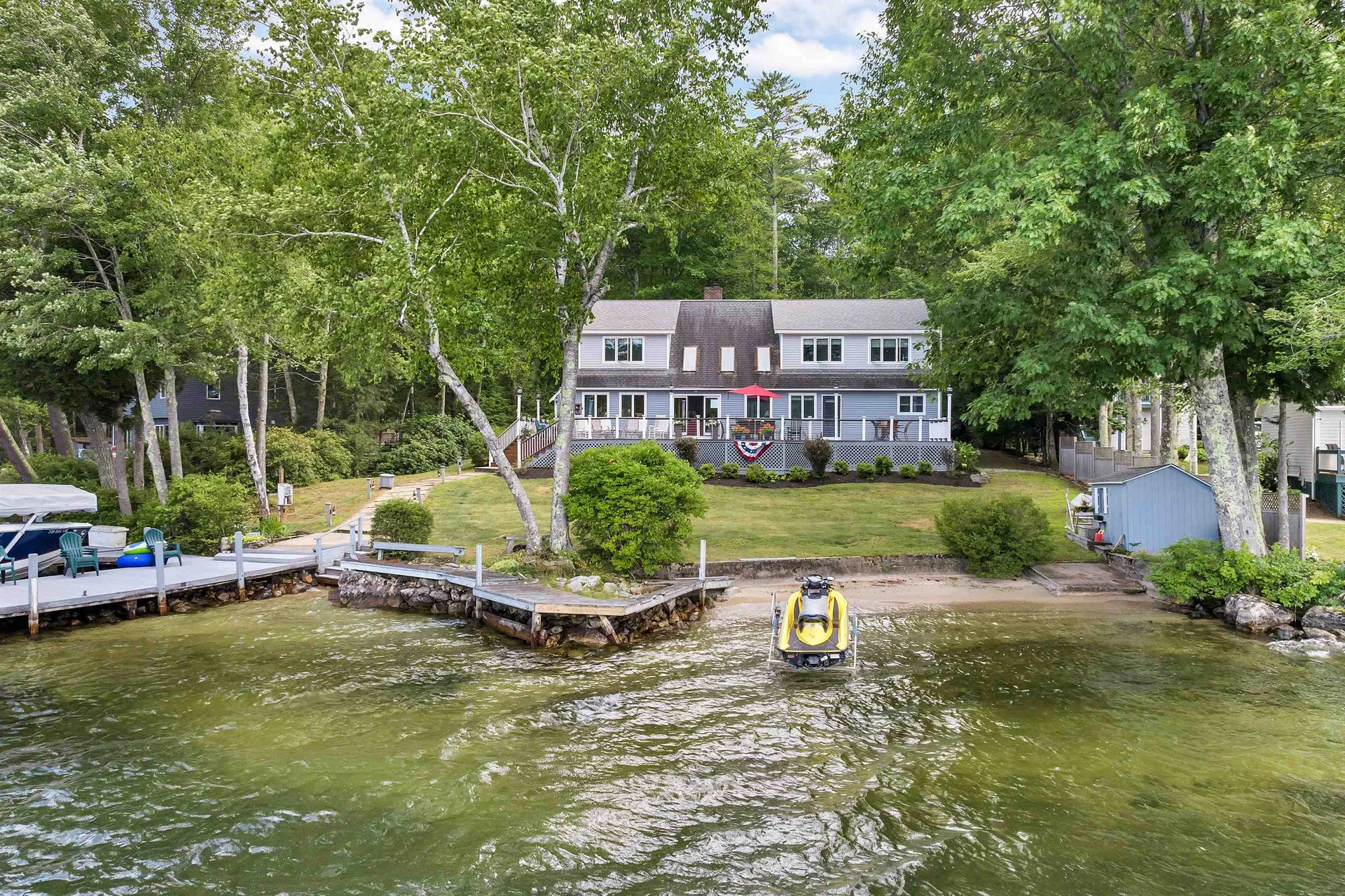 136 Oakwood Road Wolfeboro NH 03894