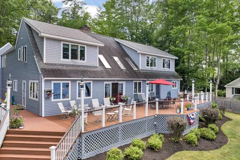 136 Oakwood Road Wolfeboro NH 03894