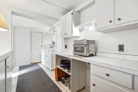1 Parsons Road Rye NH 03870