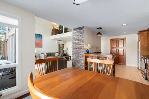 6 Lakeview Place Grantham NH 03753