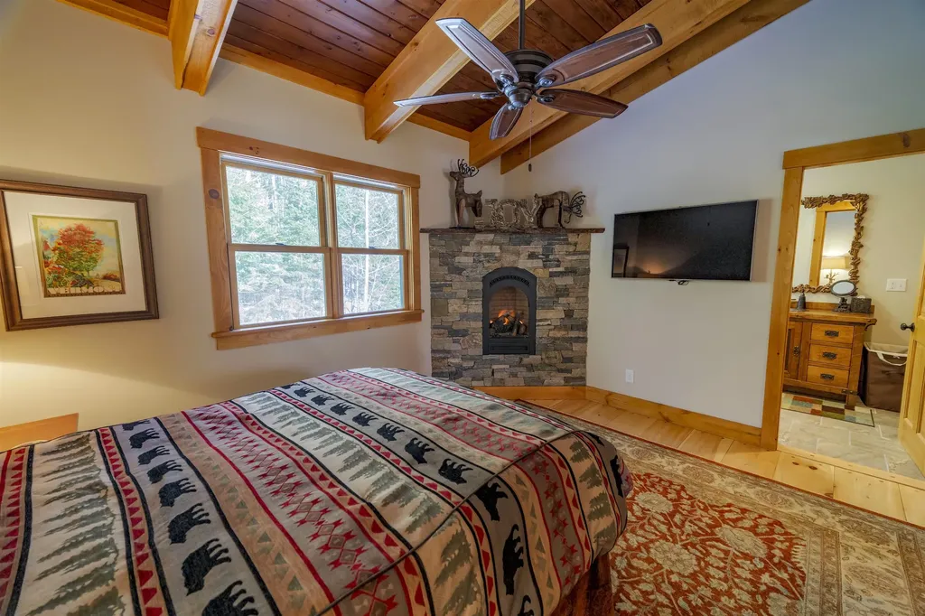 34 East Village Circle Wilmington VT 05363