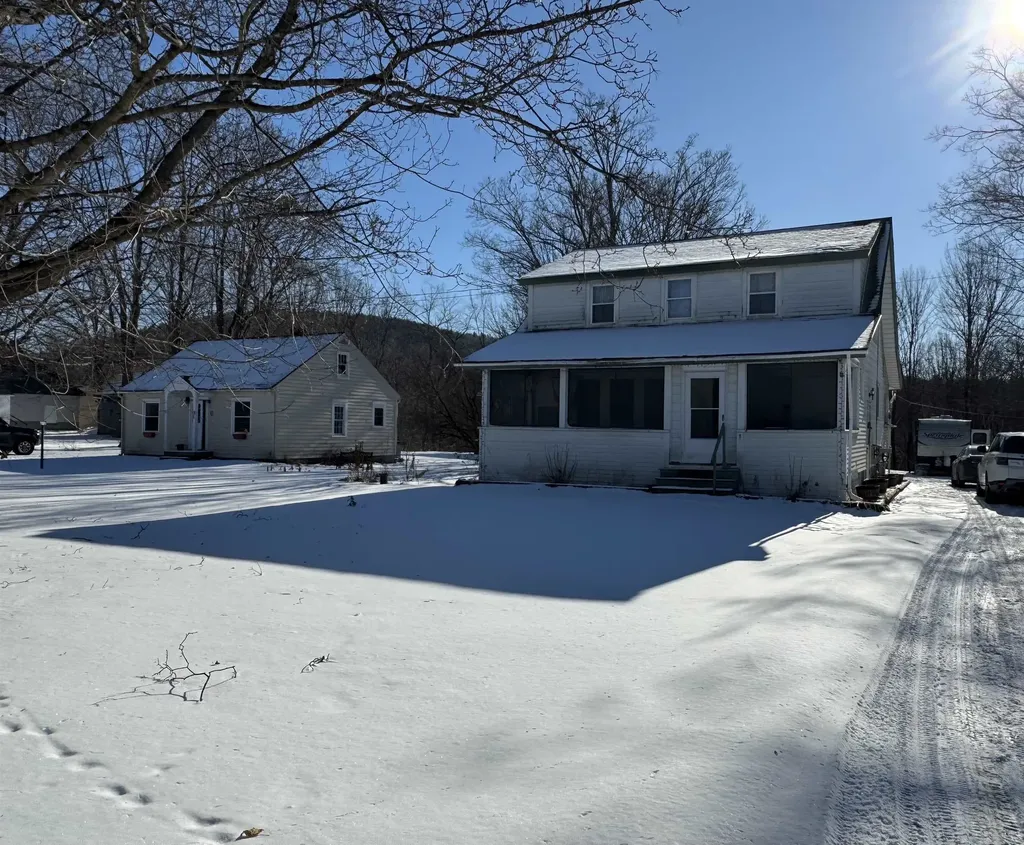 864-878 East Main Street Poultney VT 05764