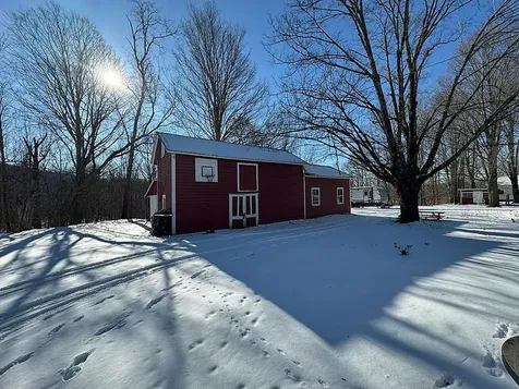 864-878 East Main Street Poultney VT 05764