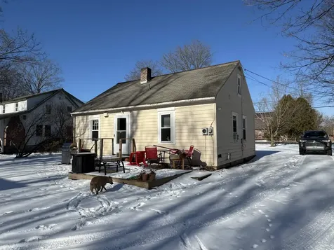 864-878 East Main Street Poultney VT 05764