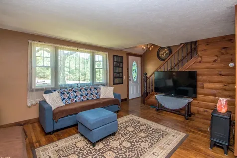 471 Wentworth Road Brookfield NH 03872