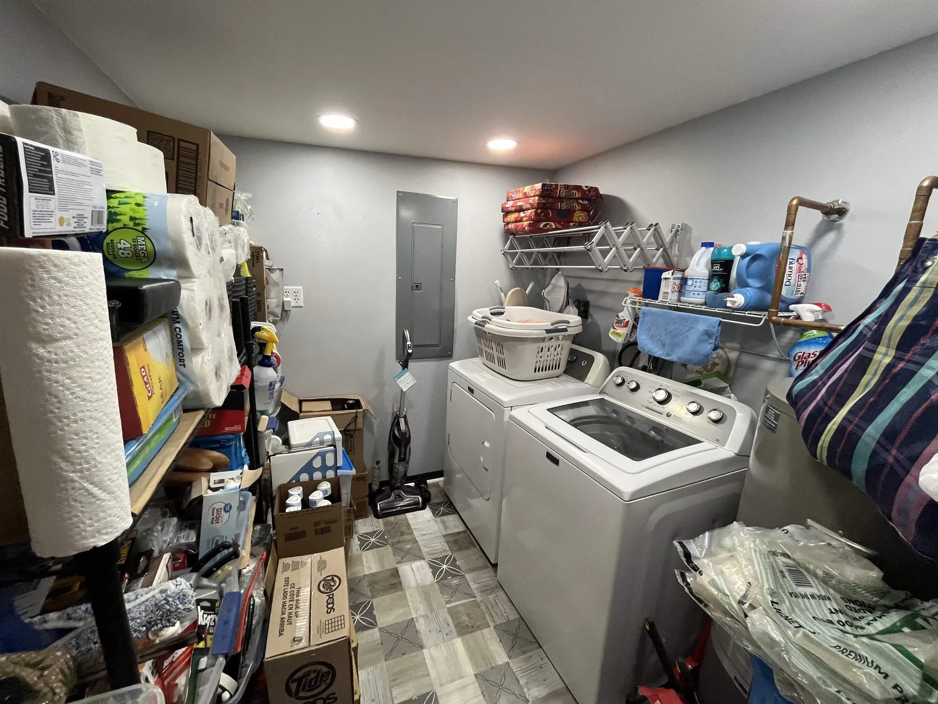 33 Pleasant Street Pembroke NH 03275