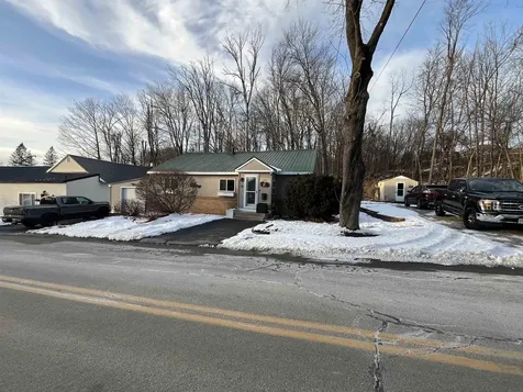 33 Pleasant Street Pembroke NH 03275