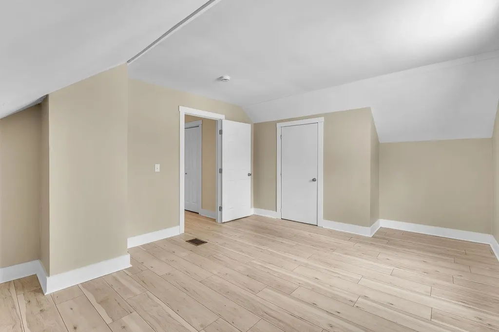 175 Thomas Drive Bristol VT 05443