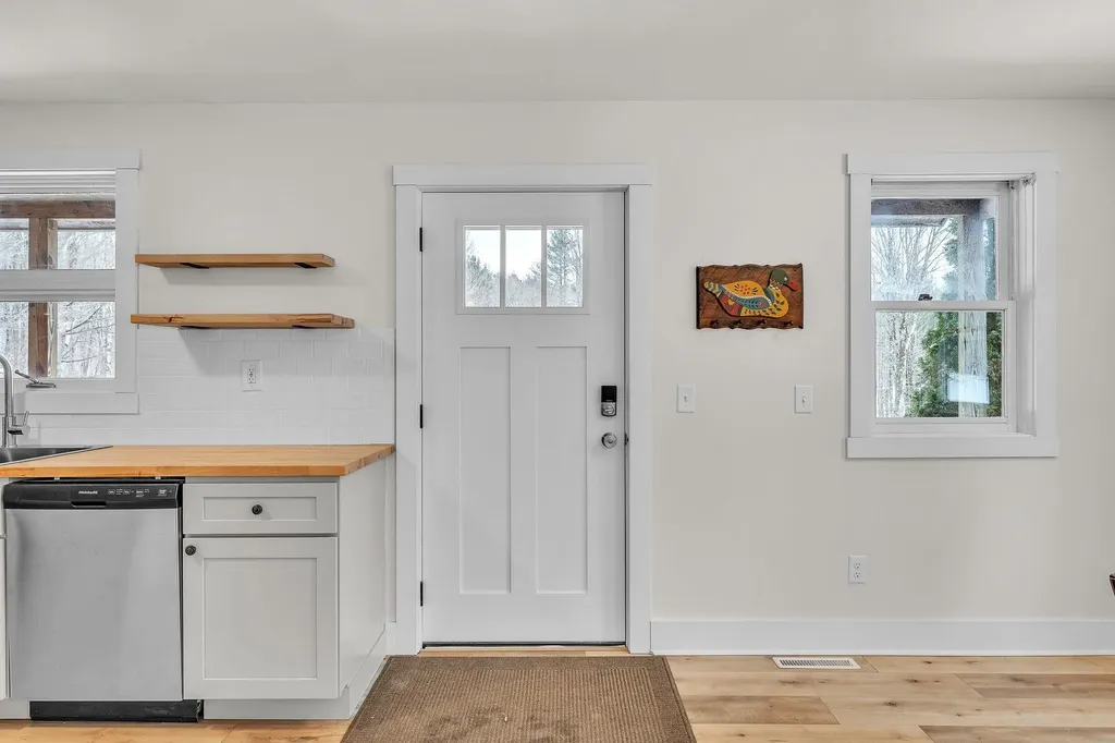 175 Thomas Drive Bristol VT 05443