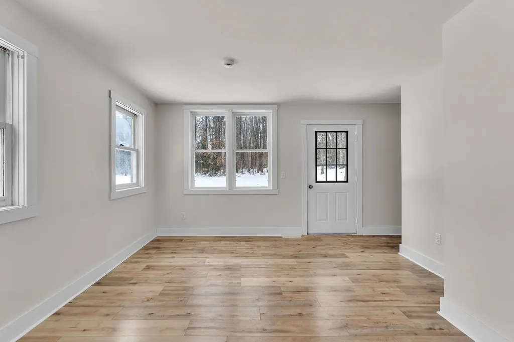 175 Thomas Drive Bristol VT 05443