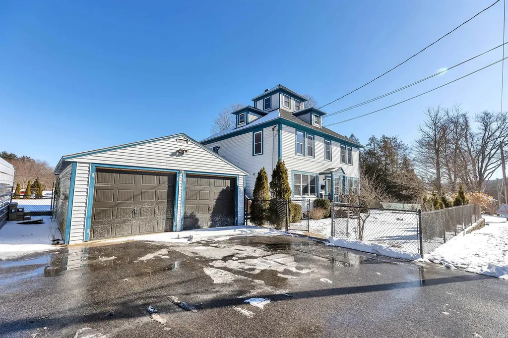 35 Clark Street Franklin NH 03235