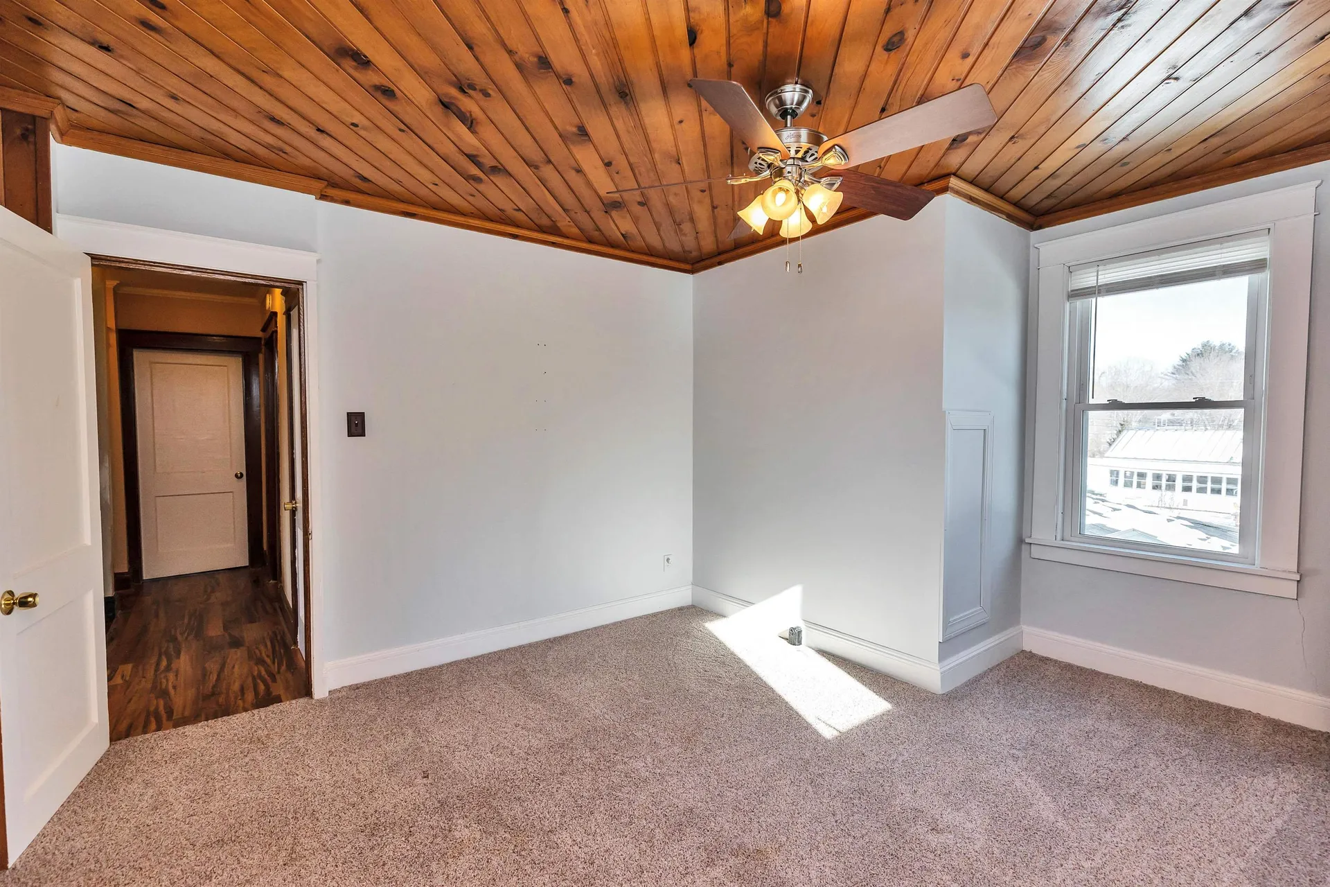 35 Clark Street Franklin NH 03235