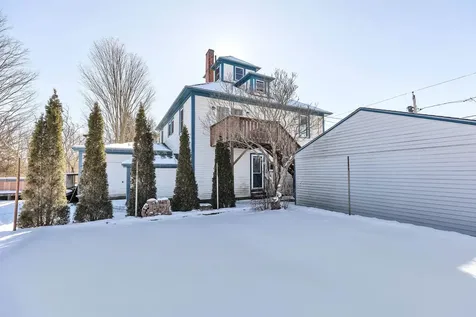 35 Clark Street Franklin NH 03235