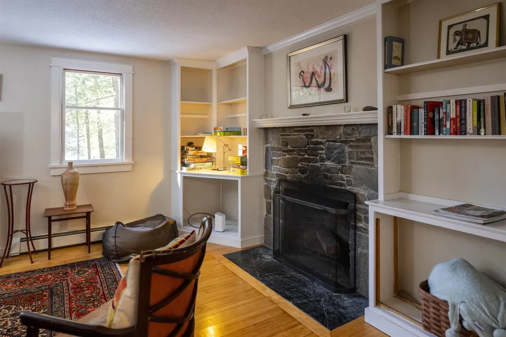 557 Willard Road Hartford VT 05059