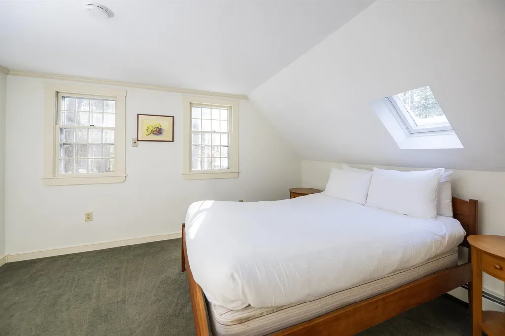 557 Willard Road Hartford VT 05059