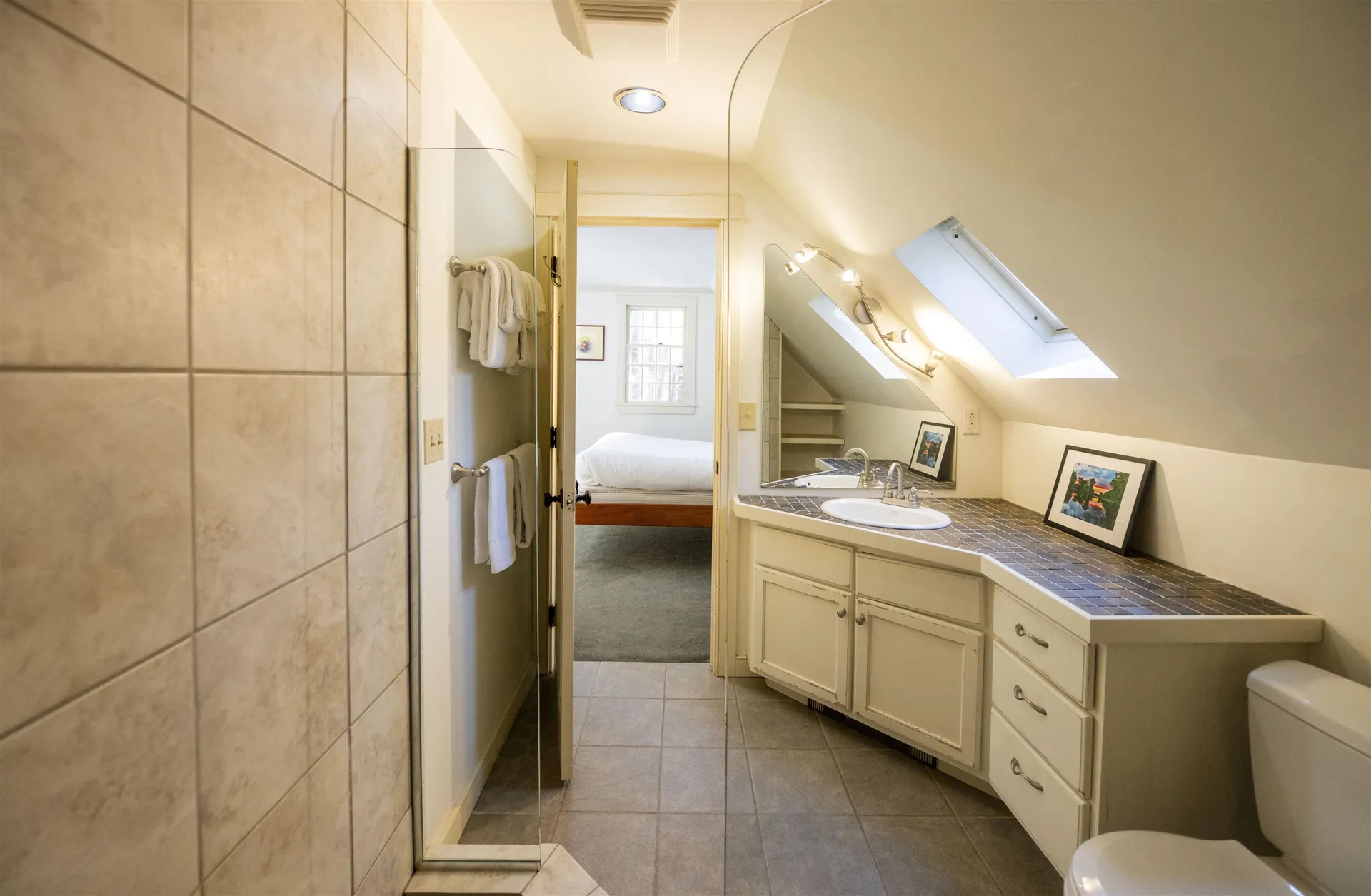 557 Willard Road Hartford VT 05059