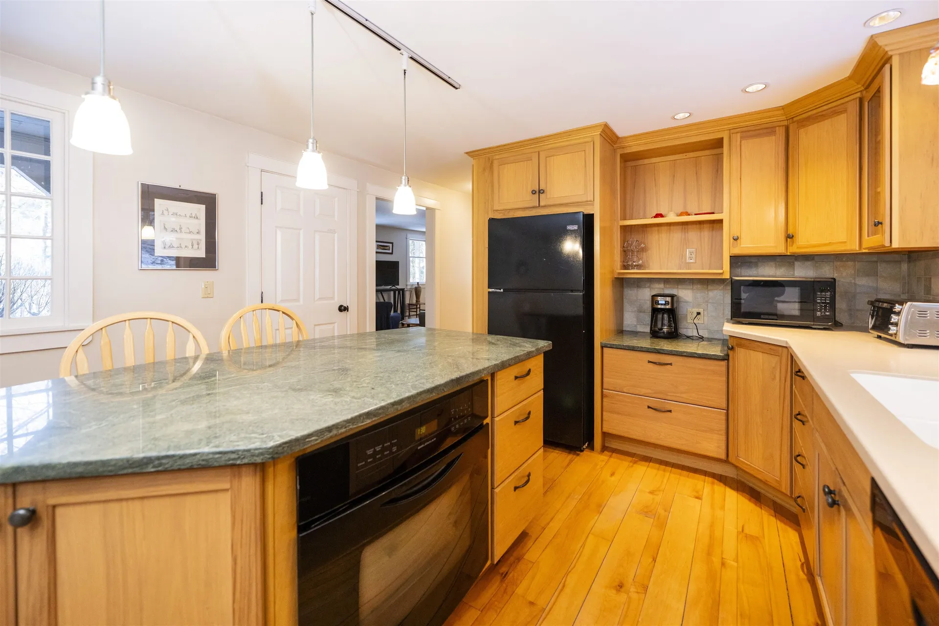 557 Willard Road Hartford VT 05059