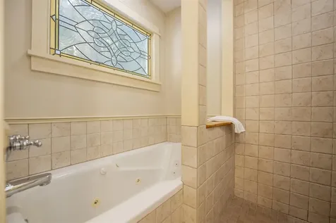 557 Willard Road Hartford VT 05059