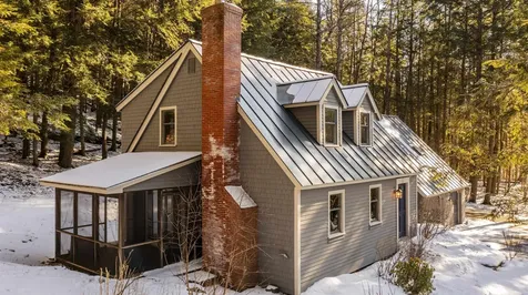 557 Willard Road Hartford VT 05059