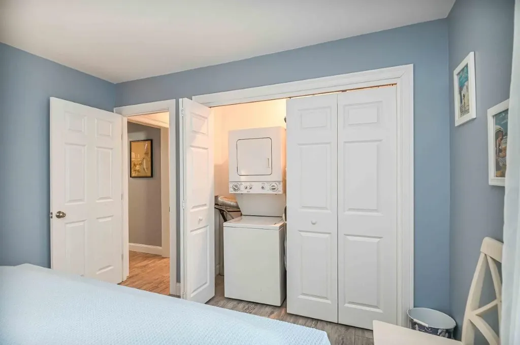 7 Dean Road York ME 03909