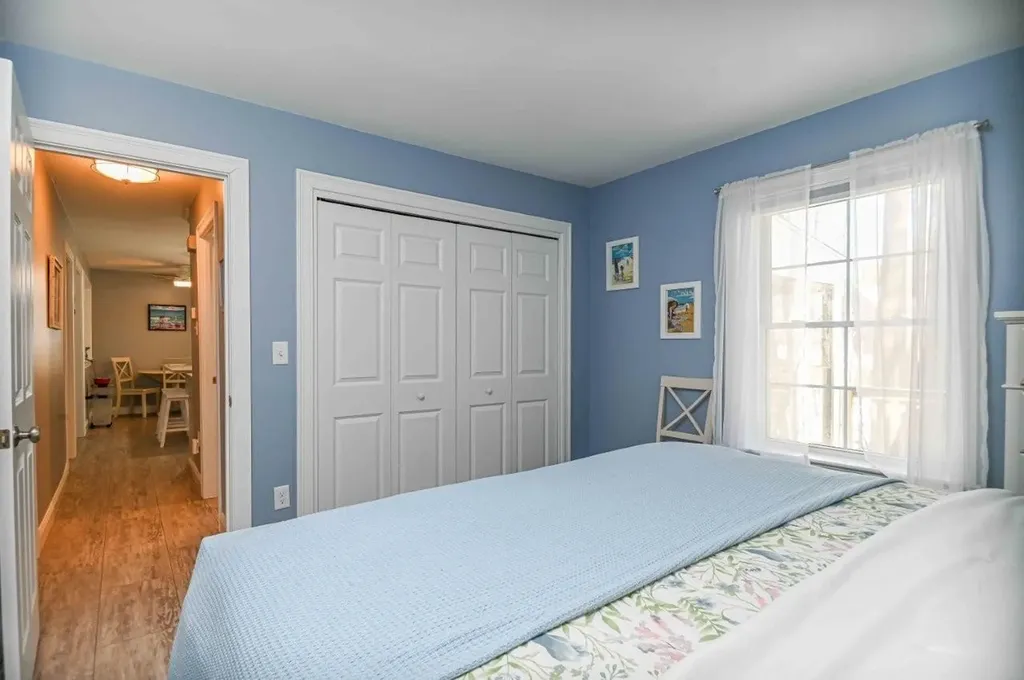 7 Dean Road York ME 03909