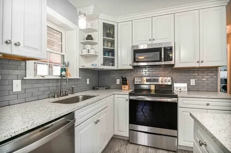 7 Dean Road York ME 03909