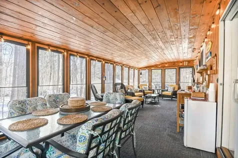 7 Dean Road York ME 03909