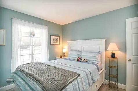 7 Dean Road York ME 03909