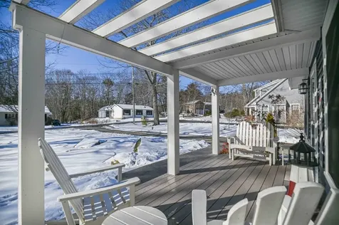 7 Dean Road York ME 03909