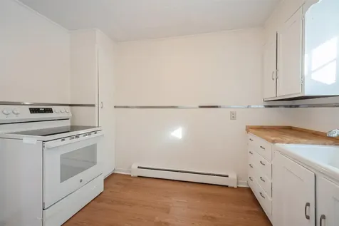 186 Naticook Road Merrimack NH 03054