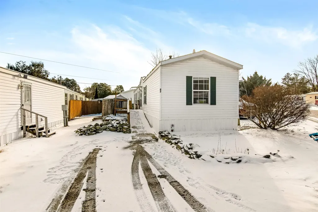 62 First Street Colchester VT 05446