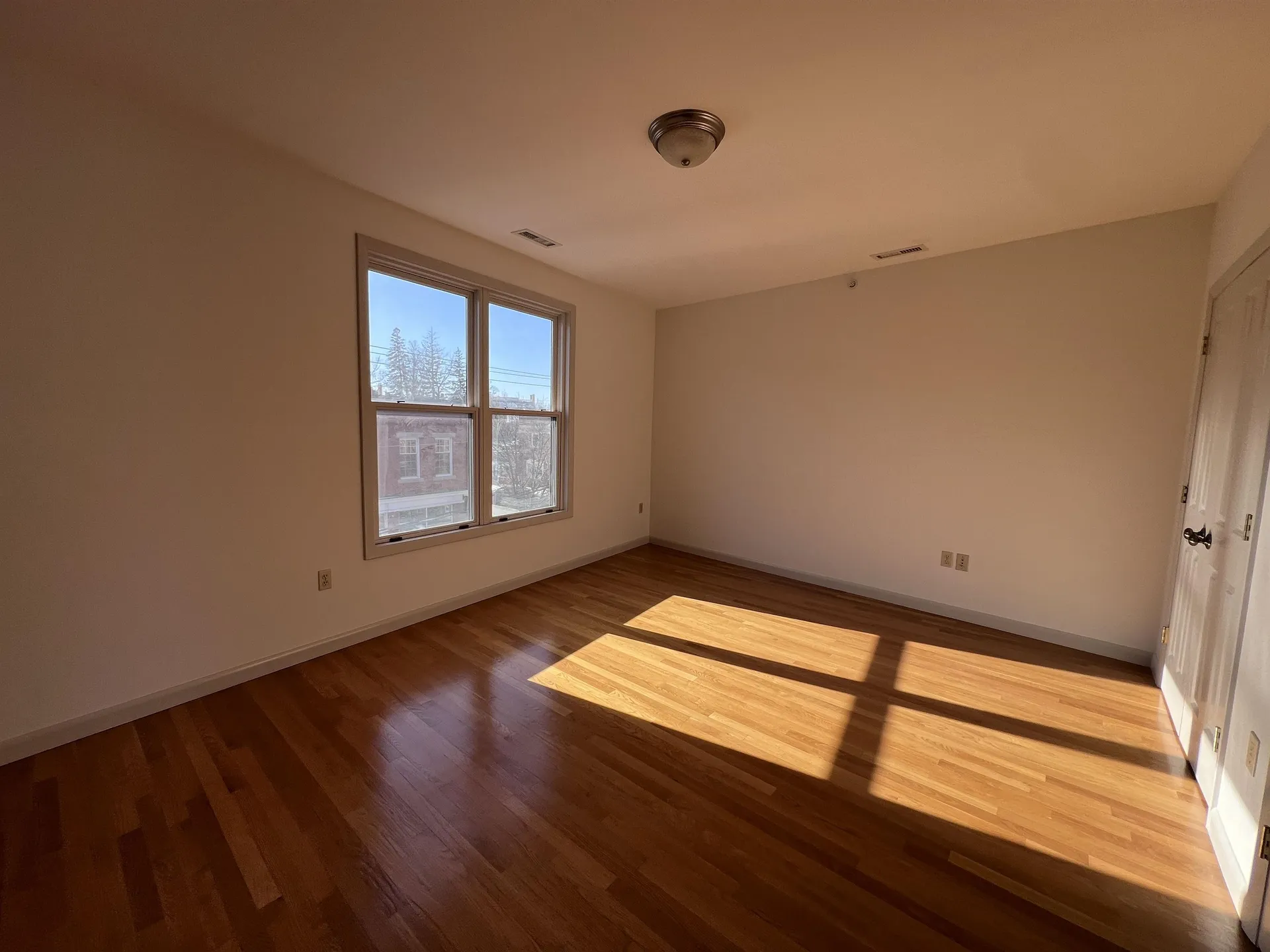 153 Water Street Exeter NH 03833