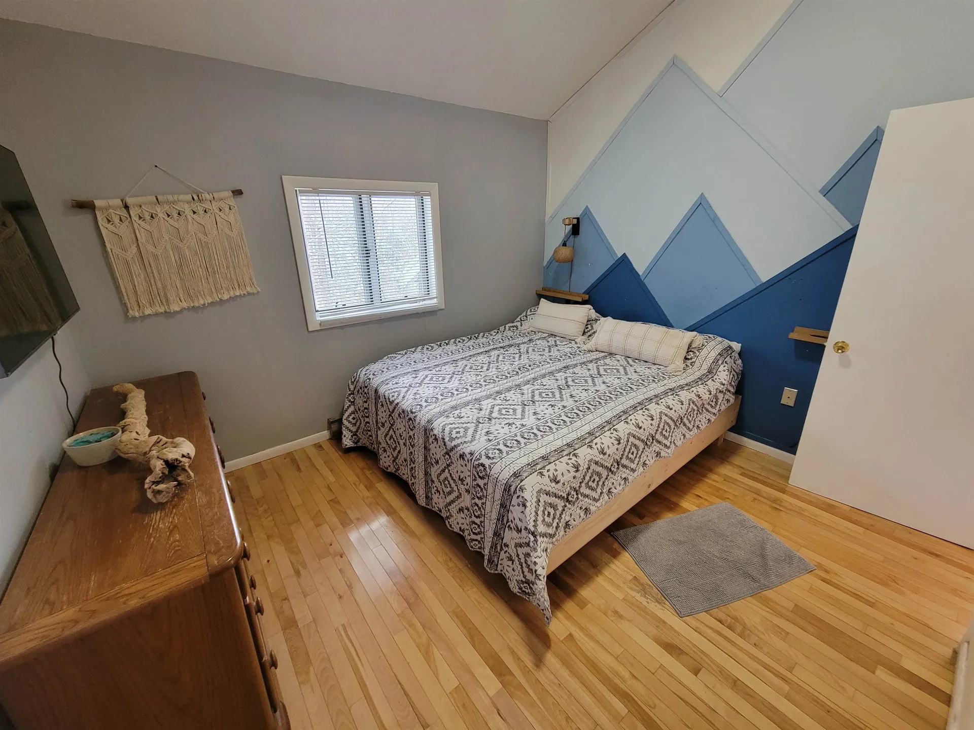 5 Bell Valley Road Campton NH 03223