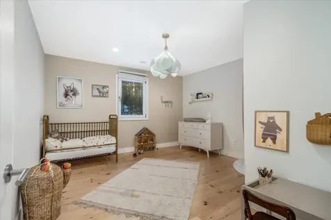 21 Darby Lane Bedford NH 03110