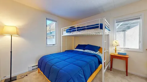 42 Lower Phase Road Warren VT 05674