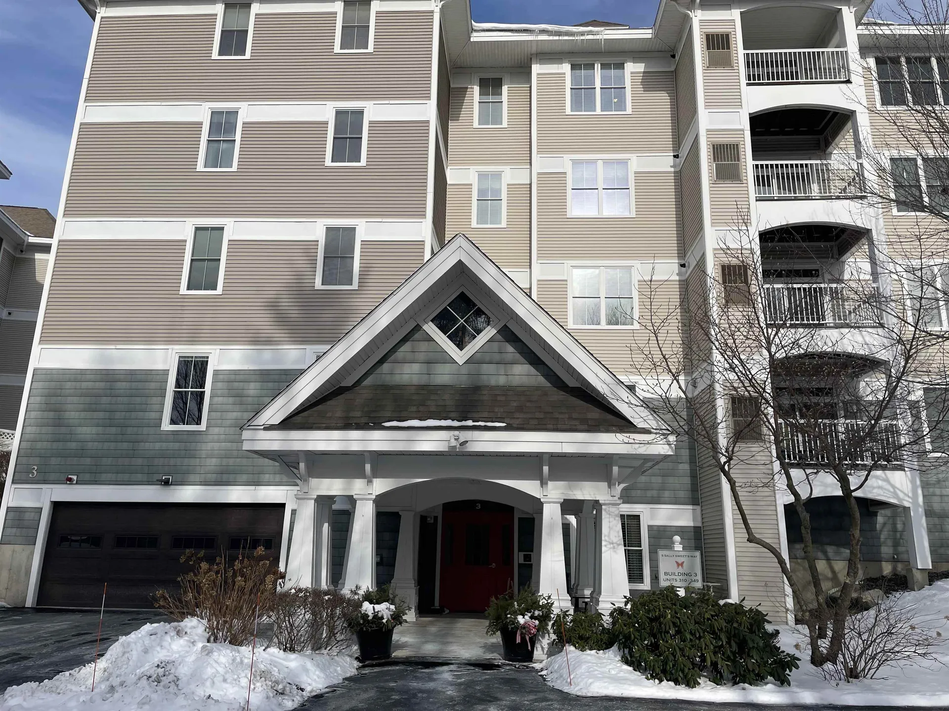 5 Sally Sweets Way Salem NH 03079