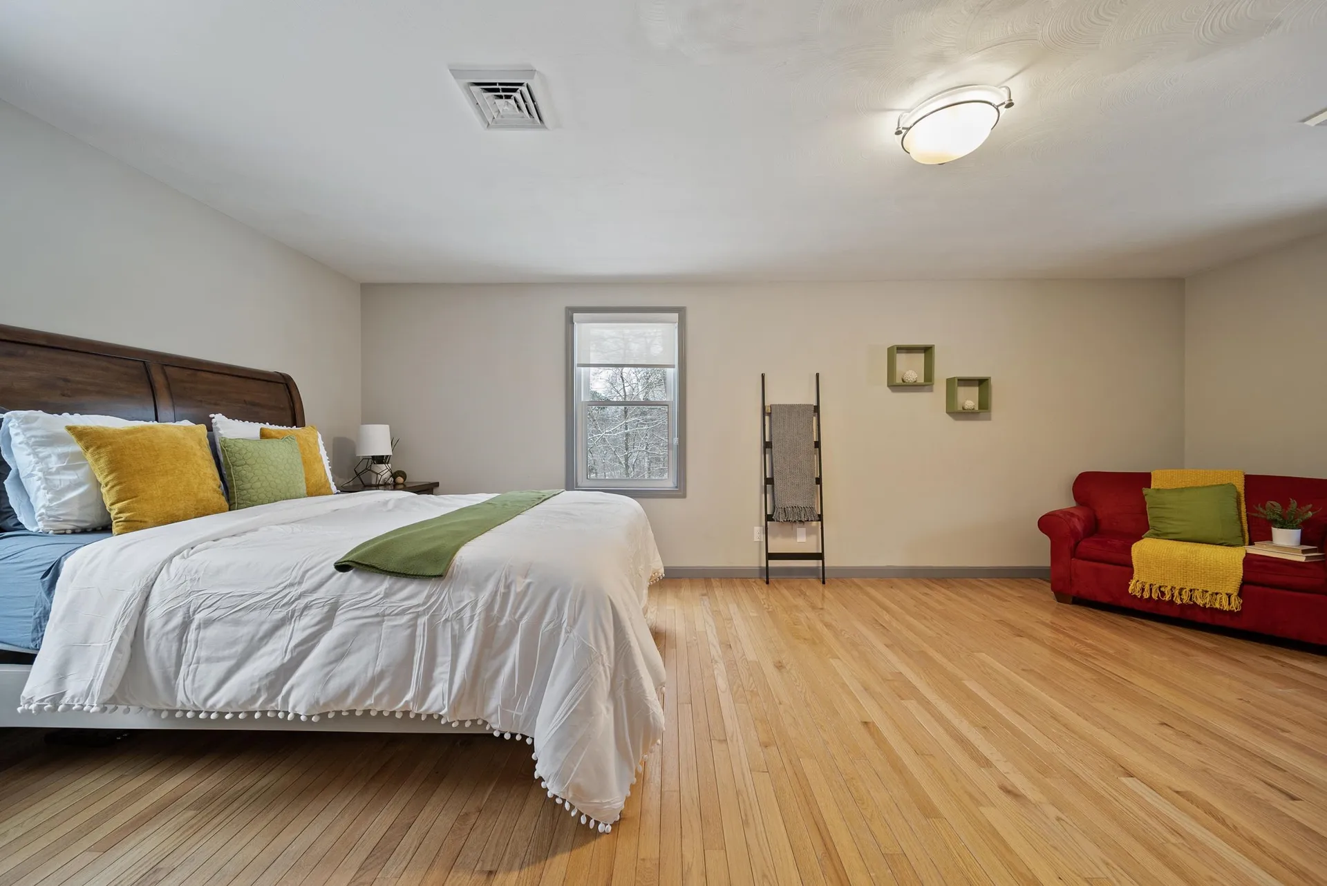 17 Shelly Drive Derry NH 03038