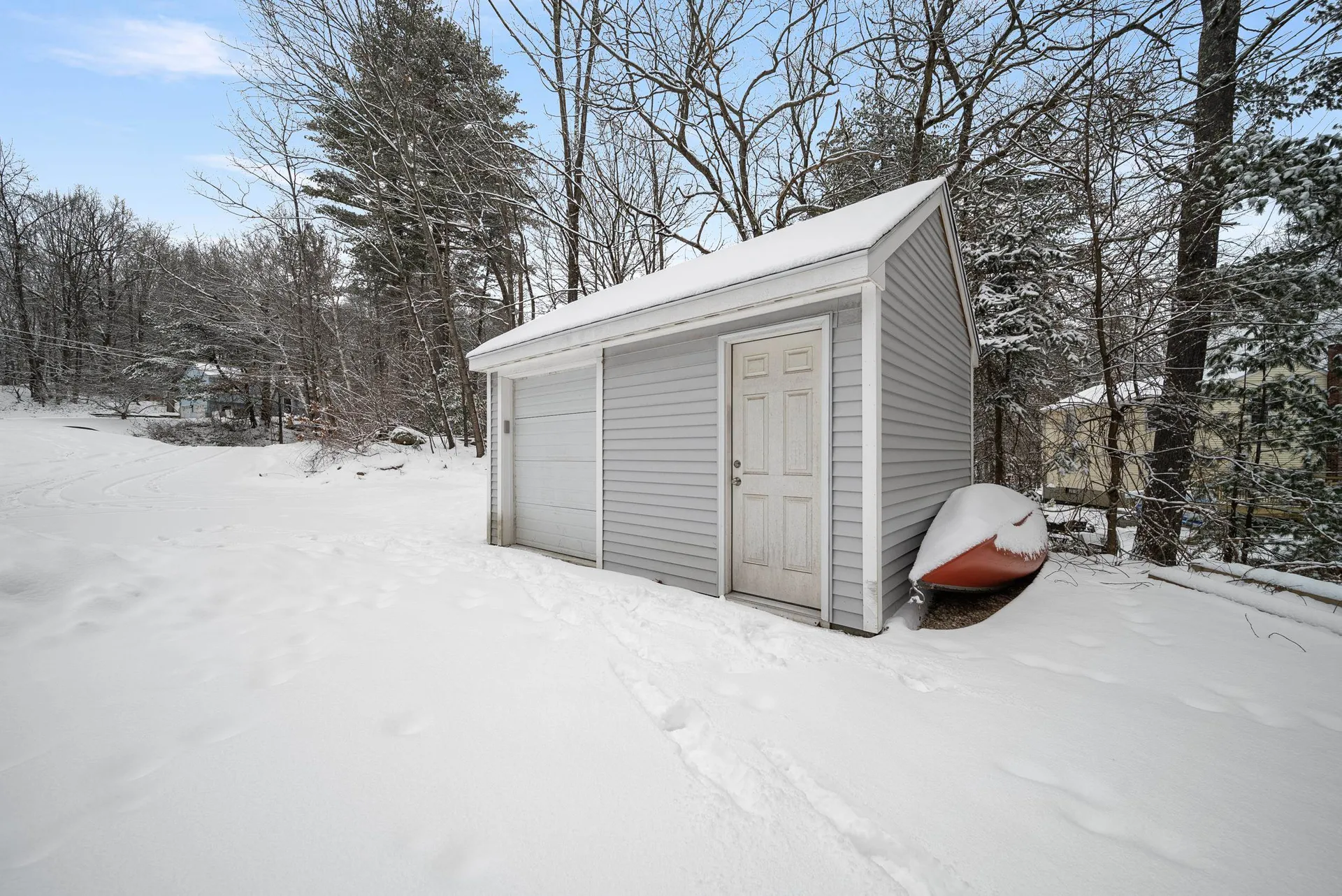 17 Shelly Drive Derry NH 03038