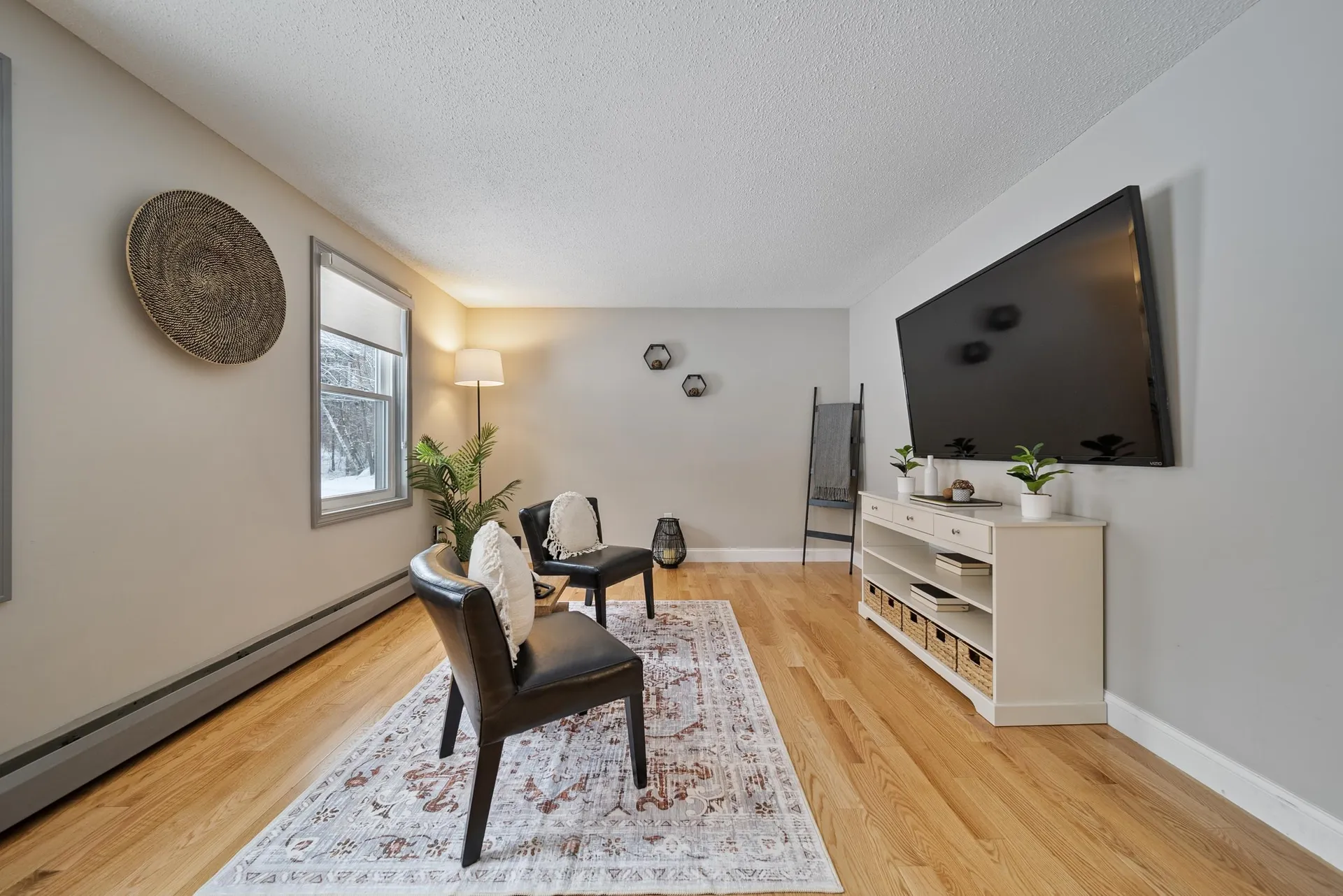 17 Shelly Drive Derry NH 03038