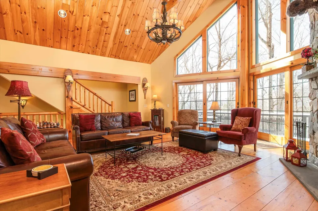 239 Harrier Way Plymouth VT 05056