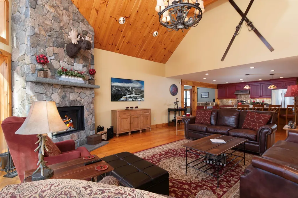 239 Harrier Way Plymouth VT 05056